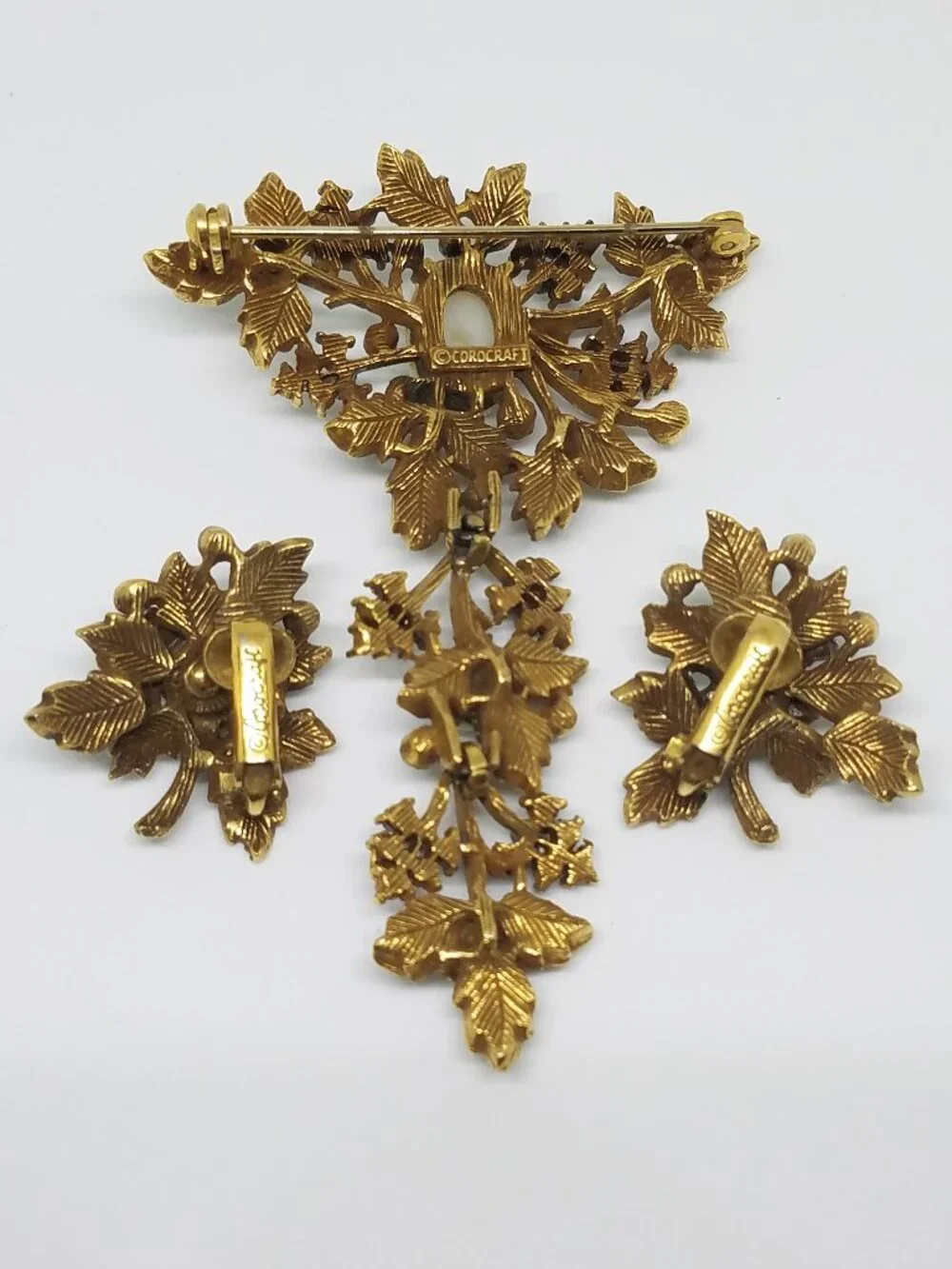 RARE 1940's Corocraft Coro Rhinestone Grapes Vine Antique Pin Brooch & Earrings